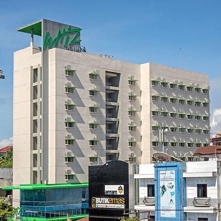 Whiz Prime Hotel Balikpapan Exteriér fotografie