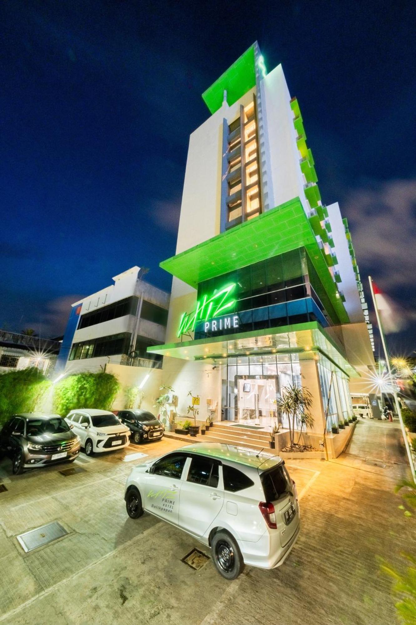 Whiz Prime Hotel Balikpapan Exteriér fotografie
